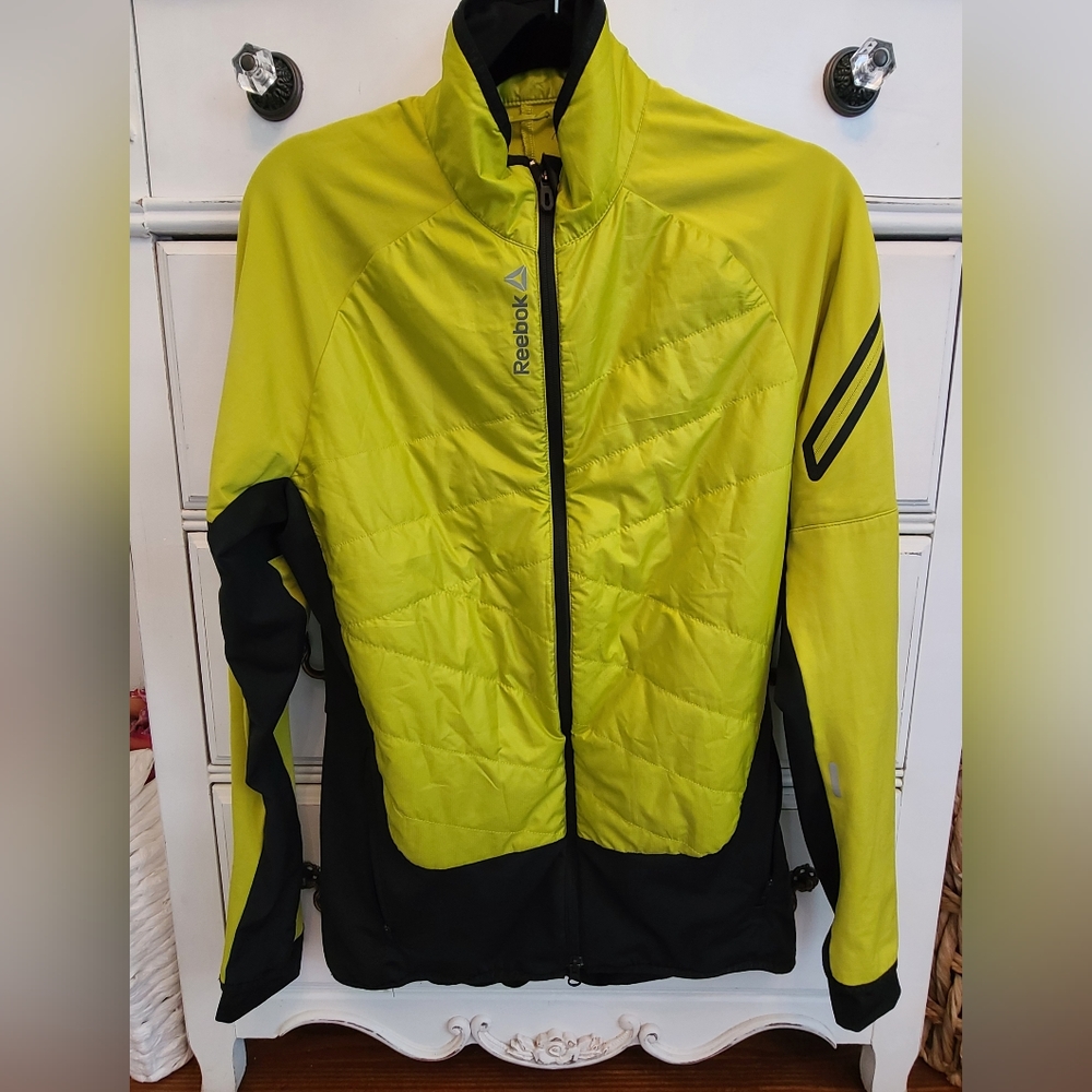 Men's quilted athletic jacket by Reebok, size M